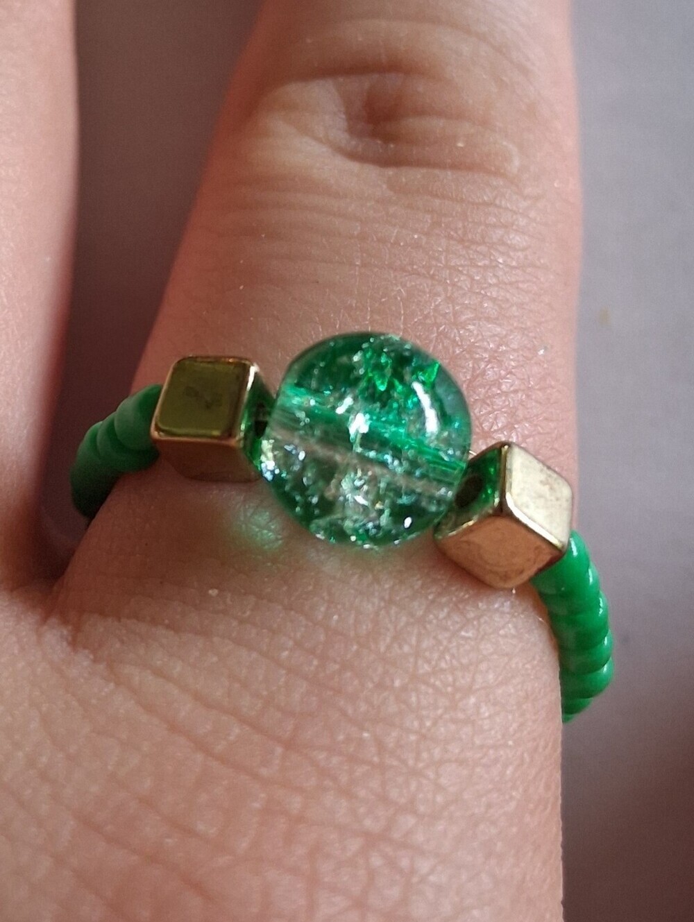 5/$25 Hand Crafted Green Glass Bead Stretch Ring with Gold Accents 7,8,9
